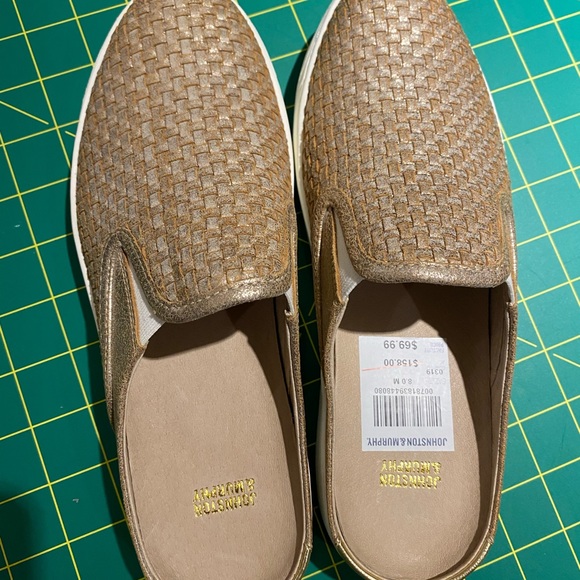 Shoes - Picture 4 of 5